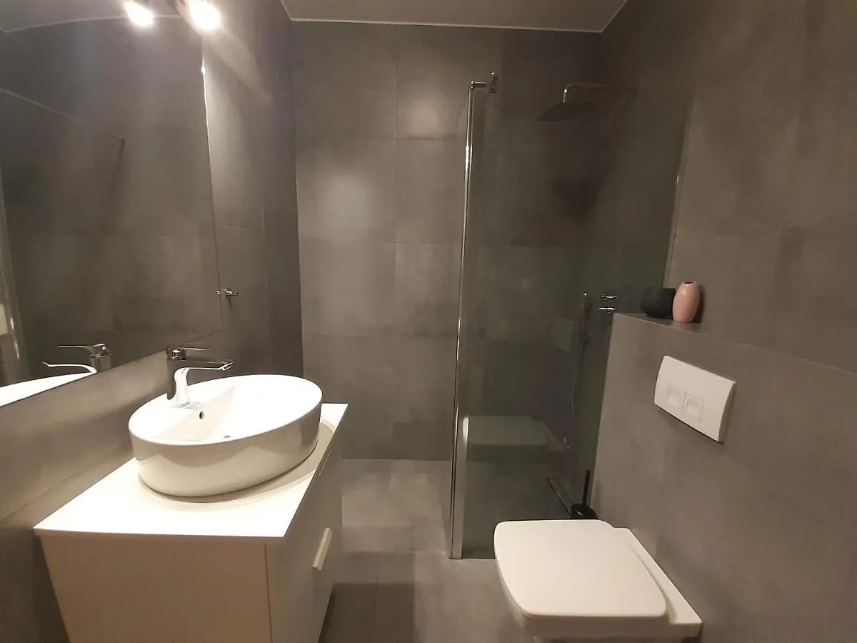 Apartment Vista Residence Spire Warsaw